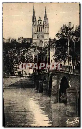 Cartes postales Angers (Maine et Loire) Le Pont du Centre sur la Maine vers la Chthedrale