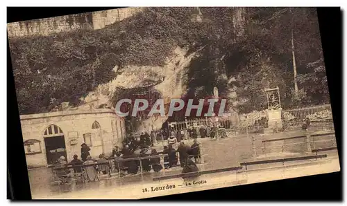 Cartes postales Lourdes Le Grotte