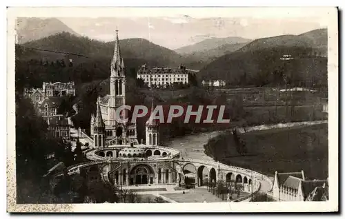 Cartes postales Lourdes La Basilique vue du Chateau Fort