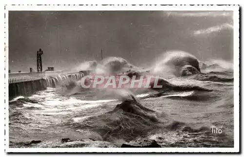 Cartes postales Le Havre tempete A La Jetee Nord