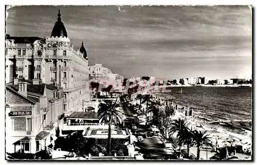 Cartes postales Cannes La Promenade de la Croisette et les Grands Hotels