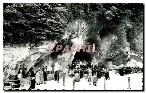 Ansichtskarte AK Lourdes La Grotte miraculeuse