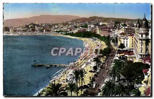 Cartes postales Le Cote d&#39Azur Cannes Le Boulevard De La Croisette Et Le Mont Chevalier