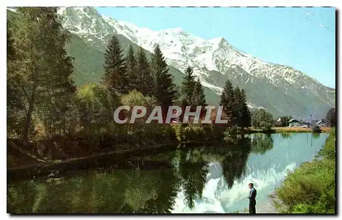 Cartes postales Chamonix Mont Blanc Pechur au Lac des Praz Relfet du massit du Mont Blanc
