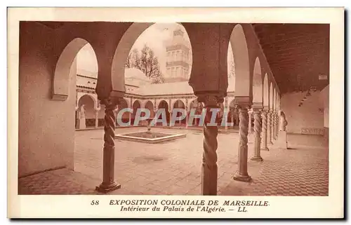 Cartes postales Exposition Coloniale de Marseille Interieur du Palais de l&#39Algerie