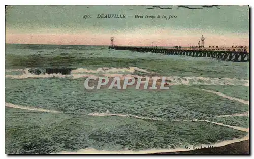 Cartes postales Deauville Gros temps a la Jetee