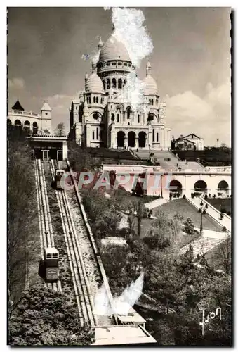 Cartes postales Paris en Flanant Basilique du Sacre Coeur et funiculaire de Montmartre