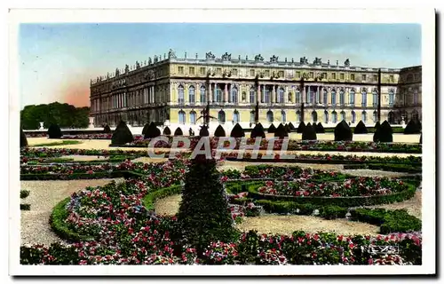 Cartes postales Versailles Facade Sur Le Parc Les Pyrenees Front On To The Park The Flower Bed