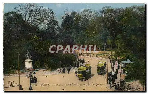 Ansichtskarte AK Brest Le Square et de la Place des Portes Tramways