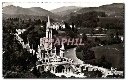 Ansichtskarte AK Lourdes La Basilique Vue Du Chateau Fort