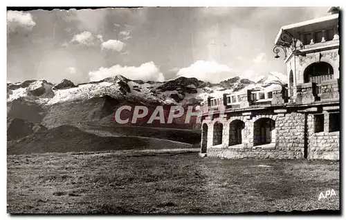 Ansichtskarte AK Les Pyrenees Illustrees Luchon Superbagneres Chaine Des Pyrenees Vue De l&#39Hotel De Superbagne