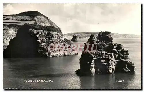 Cartes postales Rocks At Ladram Bay