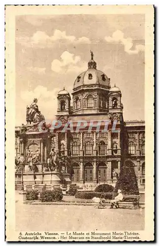Cartes postales Autriche vienne le musee et monument marie therese costenrijk weenen het museum en standbeeld ma