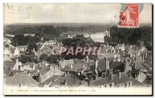 Cartes postales Chinon vue generale vers le pont du chemin de Fer