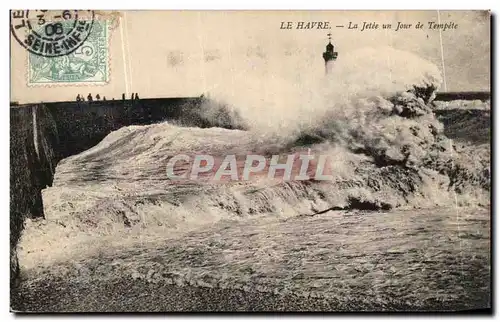 Cartes postales Le Havre La Jetee un Jour de Tempete Phare