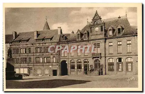 Ansichtskarte AK La Douce France Saint Flour La maison consulaire et I&#39Hotel des Postes