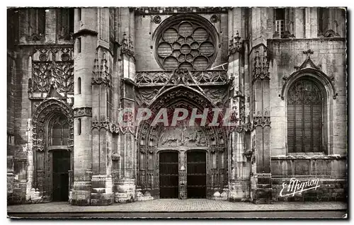 Cartes postales Dreux Grand portail de l&#39eglise saint pierre