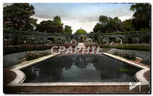 Cartes postales Rosaire De L'Hay Les Roses La Piece d'eau