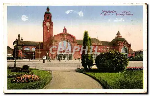 Ansichtskarte AK Wiesbaden Bahnhof La Gare Railway Station