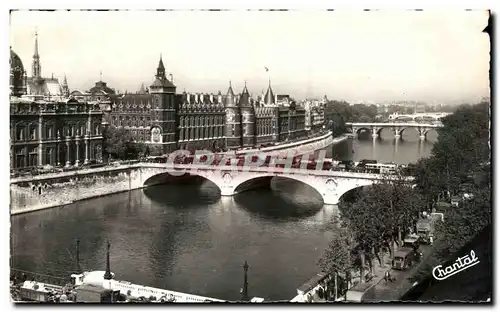 Cartes postales Paris La Conciergerie et la Seine