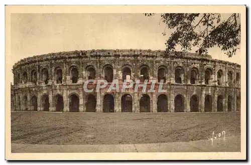 Cartes postales Nimes Les Arenes