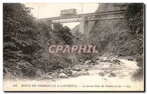 Cartes postales Route de pierrefitte a cauterets le grand pont du chemin de fer