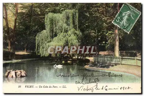 Cartes postales Vichy un coin du parc