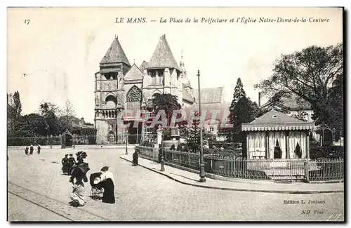 Cartes postales Le mans la place de la prefecture et l&#39eglise notre dame de la couture