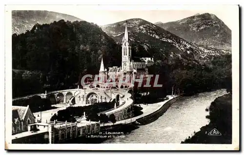 Cartes postales Lourdes basilique et le gave