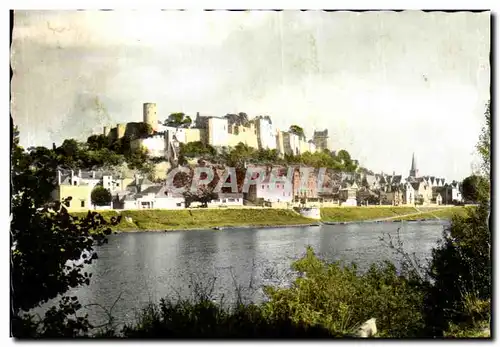 Cartes postales moderne Chinon vue densemble du chateau et la vienne