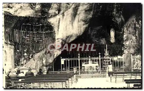 Cartes postales Lourdes (Hautes Pyrenees) La Grotte