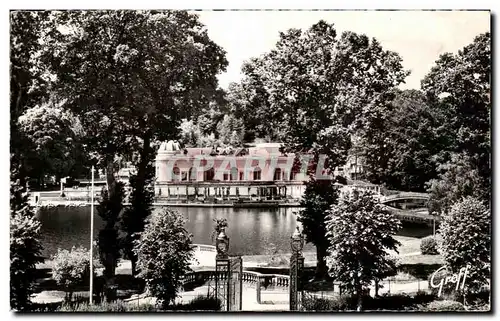 Cartes postales En Normandie Bagnoles De L'Orne Le Casino du Lac (Bluysen Arch)