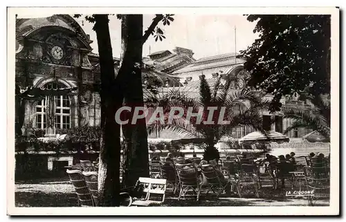 Cartes postales Vichy Le Casino vu de cote