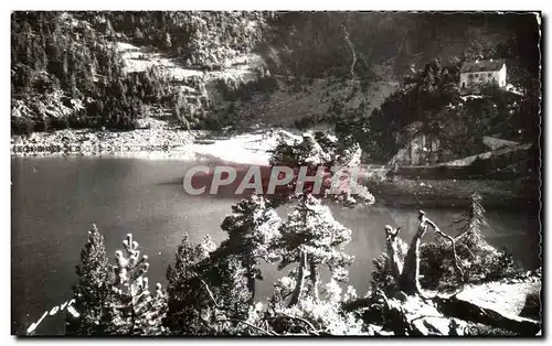 Cartes postales Vallee d aure le lac d&#39Oredon et le chalet du TCF