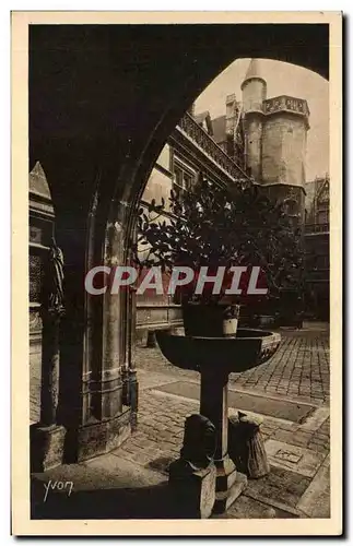 Cartes postales Paris en flanant Musee de cluny cour d honneur