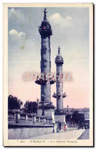 Cartes postales Bordeaux Les Colonnes Rostrales