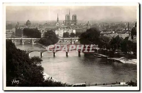 Cartes postales Paris En Flanant La Cite Notre Dame et les Ponts The Isle of La Cite Notre Dame et the Bridges