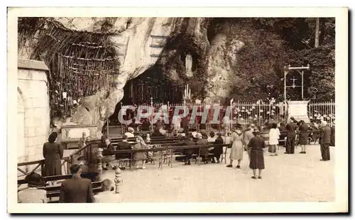 Cartes postales De Lourdes La Grotte The Grotto