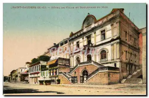 Cartes postales Saint Gaudens Hotel De Ville Et Boulevard Du Midi