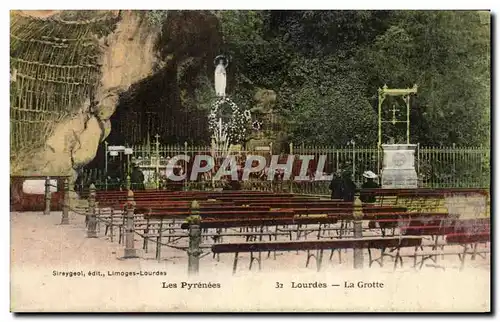 Cartes postales Les Pyrenees Lourdes La Grotte