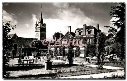 Ansichtskarte AK Tesse la Madeleine L&#39Eglise vue de la Roseraie