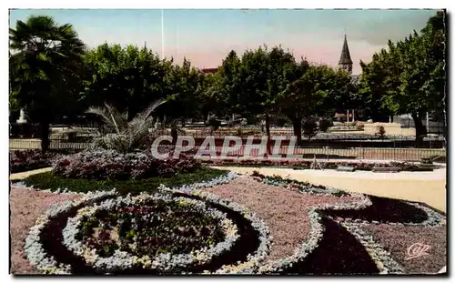 Cartes postales Brive Le Square Cartier