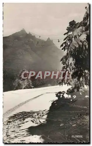 Cartes postales Mont Dore Les Bains En hiver la sancy et la teleferique