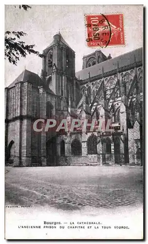 Ansichtskarte AK Bourges La Cathedrale L&#39Ancienne Prison Du Chapitre Et La Tour Sourde