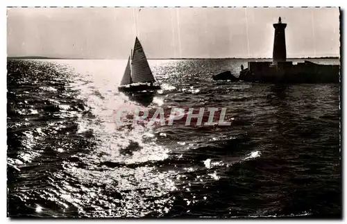 Cartes postales moderne Le Grau d&#39Agde Crepuscule Bateau