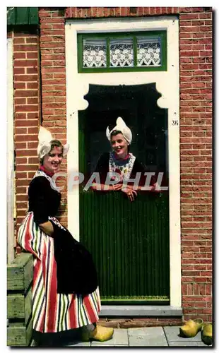 Ansichtskarte AK Volendam Holland Folklore Costume Femmes