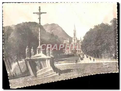 Ansichtskarte AK Lourdes Le Clavaire Breton Et La Basilique