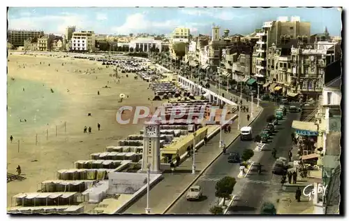 Cartes postales Les Sables D&#39Olonne Le Remblai et la Plage