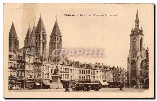 Cartes postales Tournai La Grand Place et le Beffroi