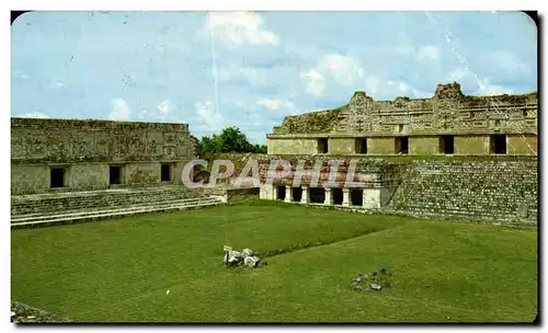 Cartes postales Uxmal Yucatan Mexico Temple de venus Cuadralangulo